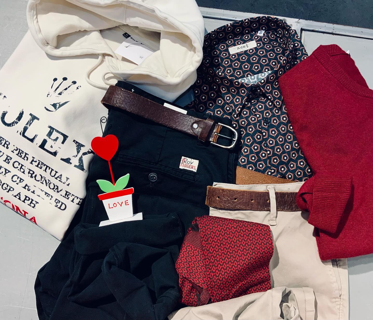 Tante idee x San Valentino ♥️ sorprendilo col tuo regalo !!