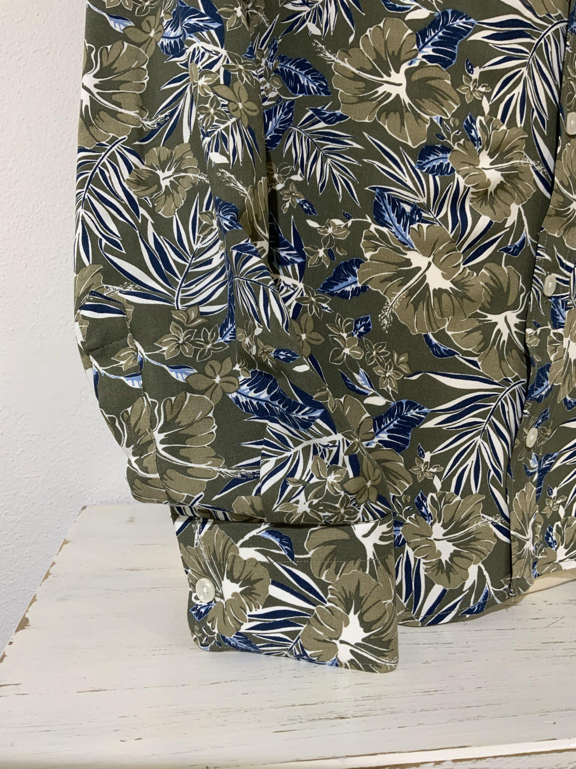 Camicia uomo a fantasia floreale 2