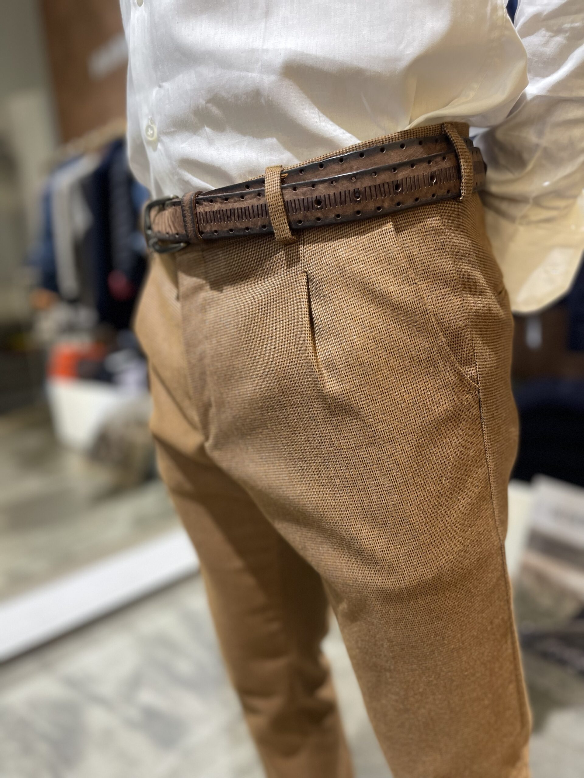 Pantaloni uomo ,misto viscosa, con pinces sul davanti ,microfantasia , Exibit 1