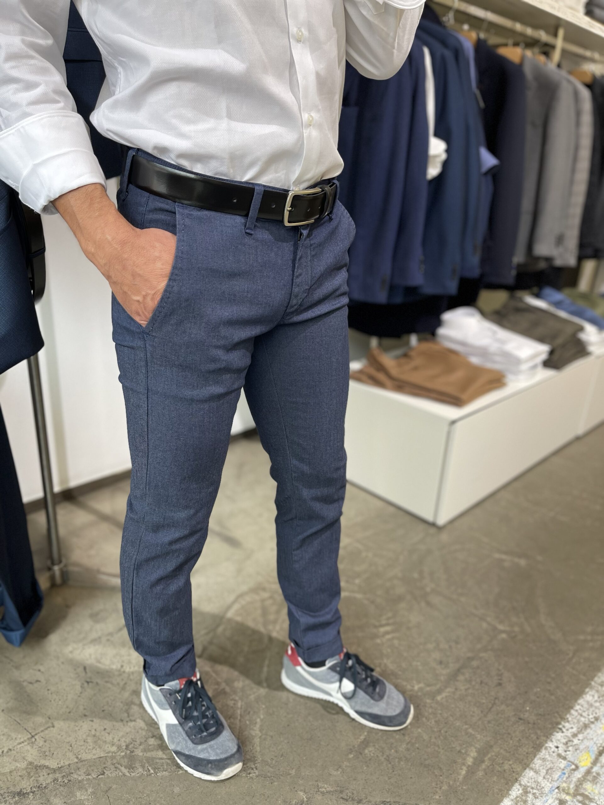 Pantaloni uomo in misto cotone ed elastam con risvolto in fondo Piero Giachi 3